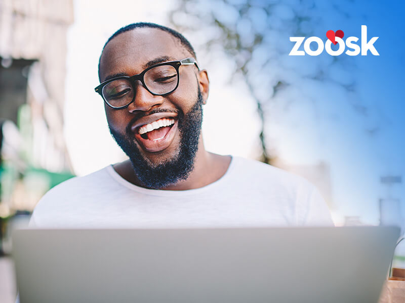 zoosk review, happy man, smiling, virtual, online dating
