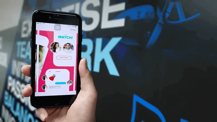Who Uses Tinder The Most - Tinder on phone