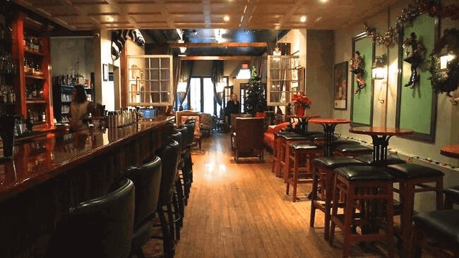 Where Should I Go On A First Date In Philadelphia - 1 tippling place philly