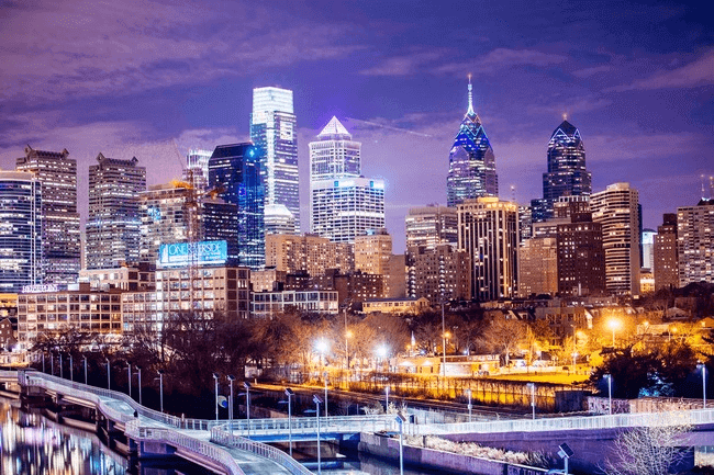 Where Should I Go On A First Date In Philadelphia - philly skyline